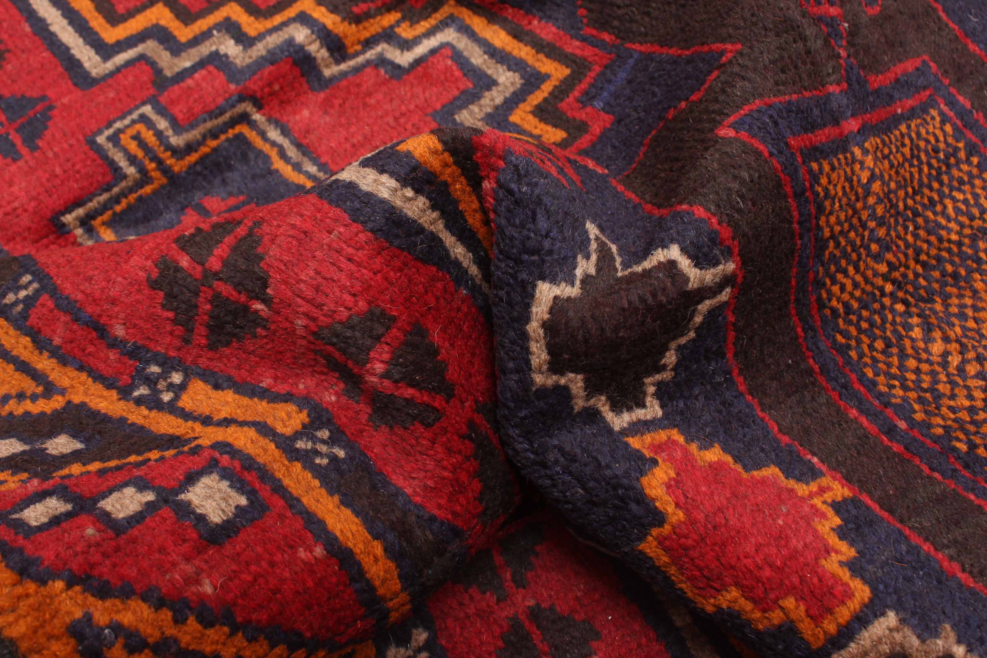 Vintage Hand-Knotted Area Rug 3’6″ x 6’6″ Traditional Oriental Wool Carpet