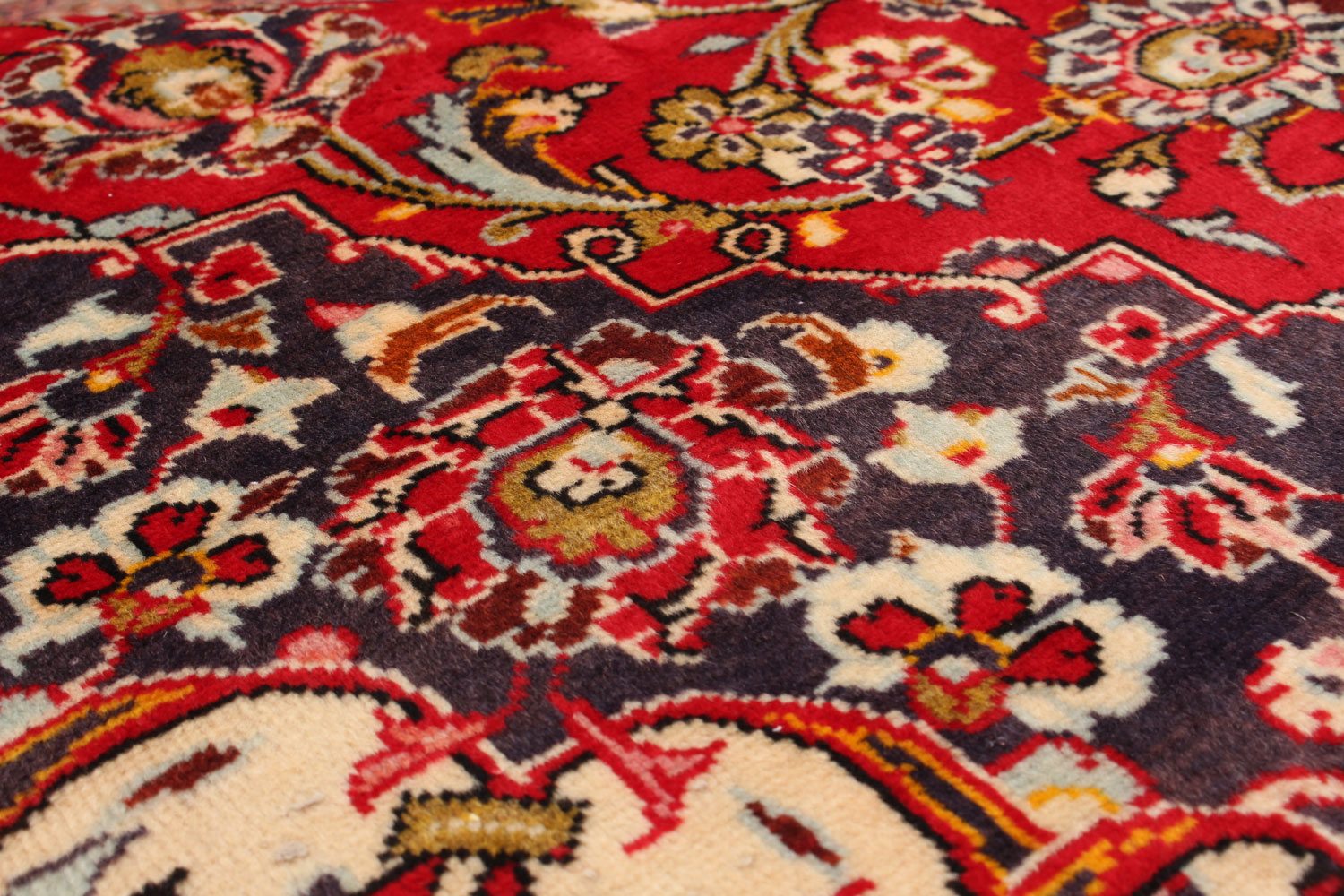 Tapis kashan 9'8" x 13'0" en laine
