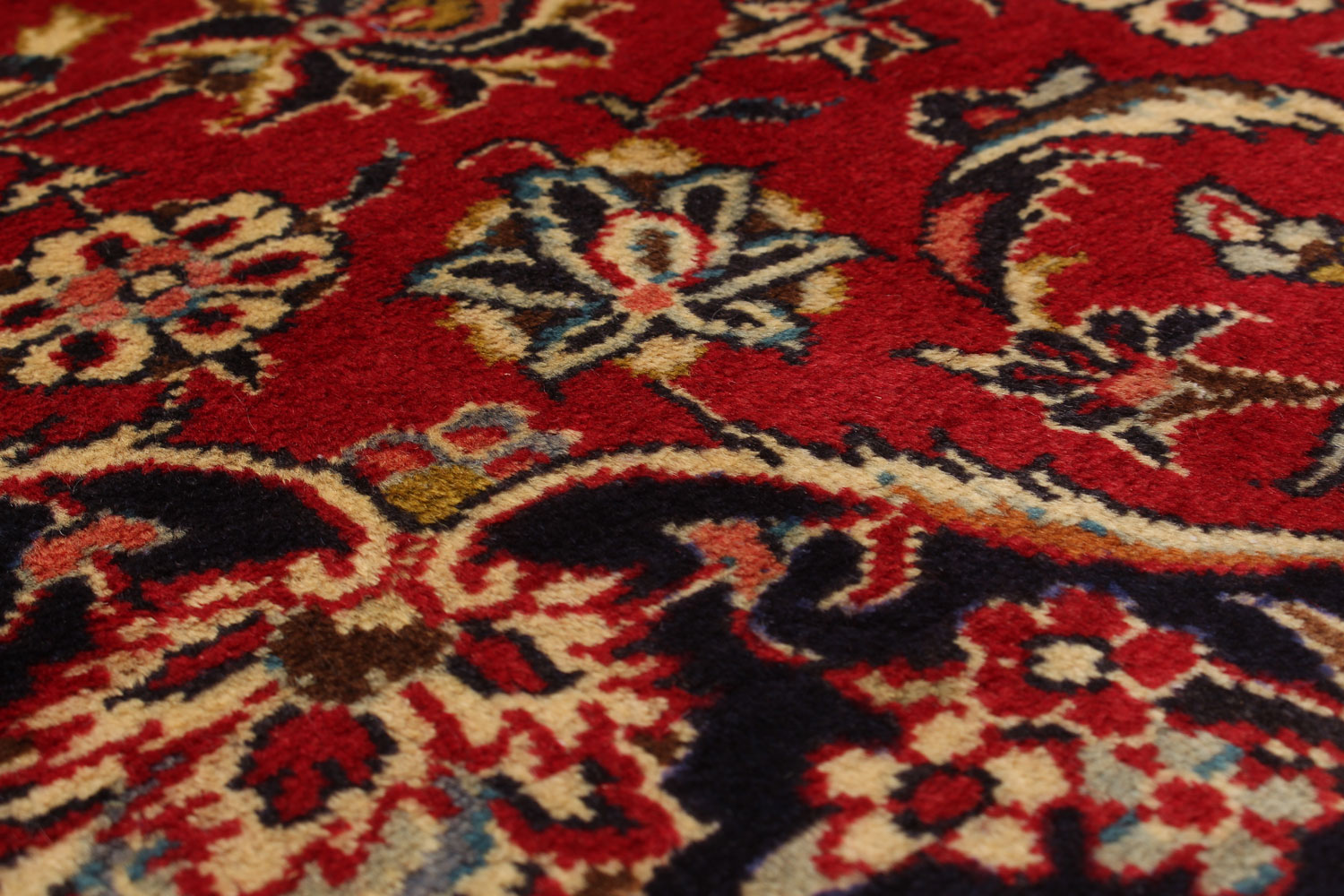 Tapis kashan 8'1" x 11'6" en laine