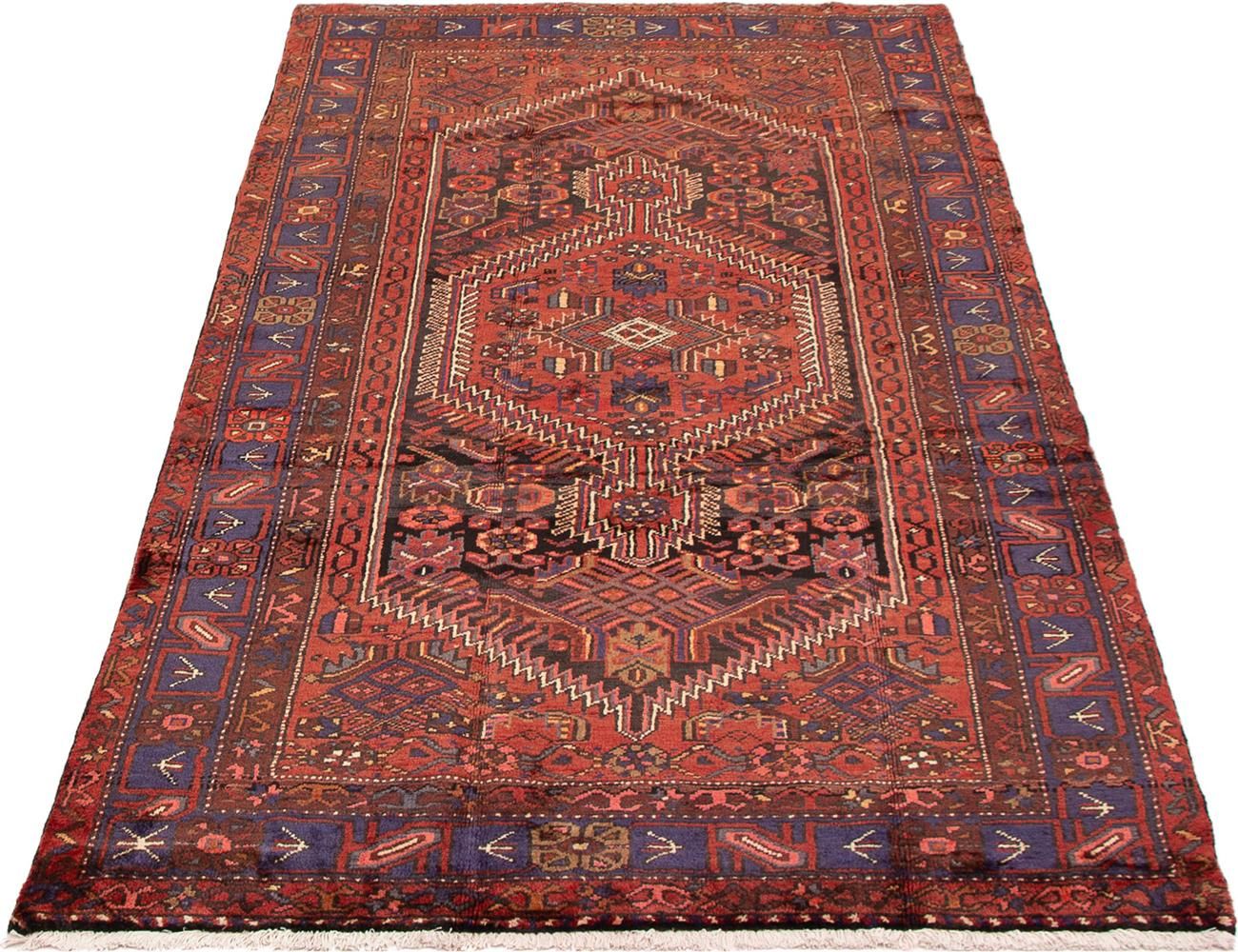 Persian Touserkan 4'11" x 9'1" Hand-knotted Wool Rug 