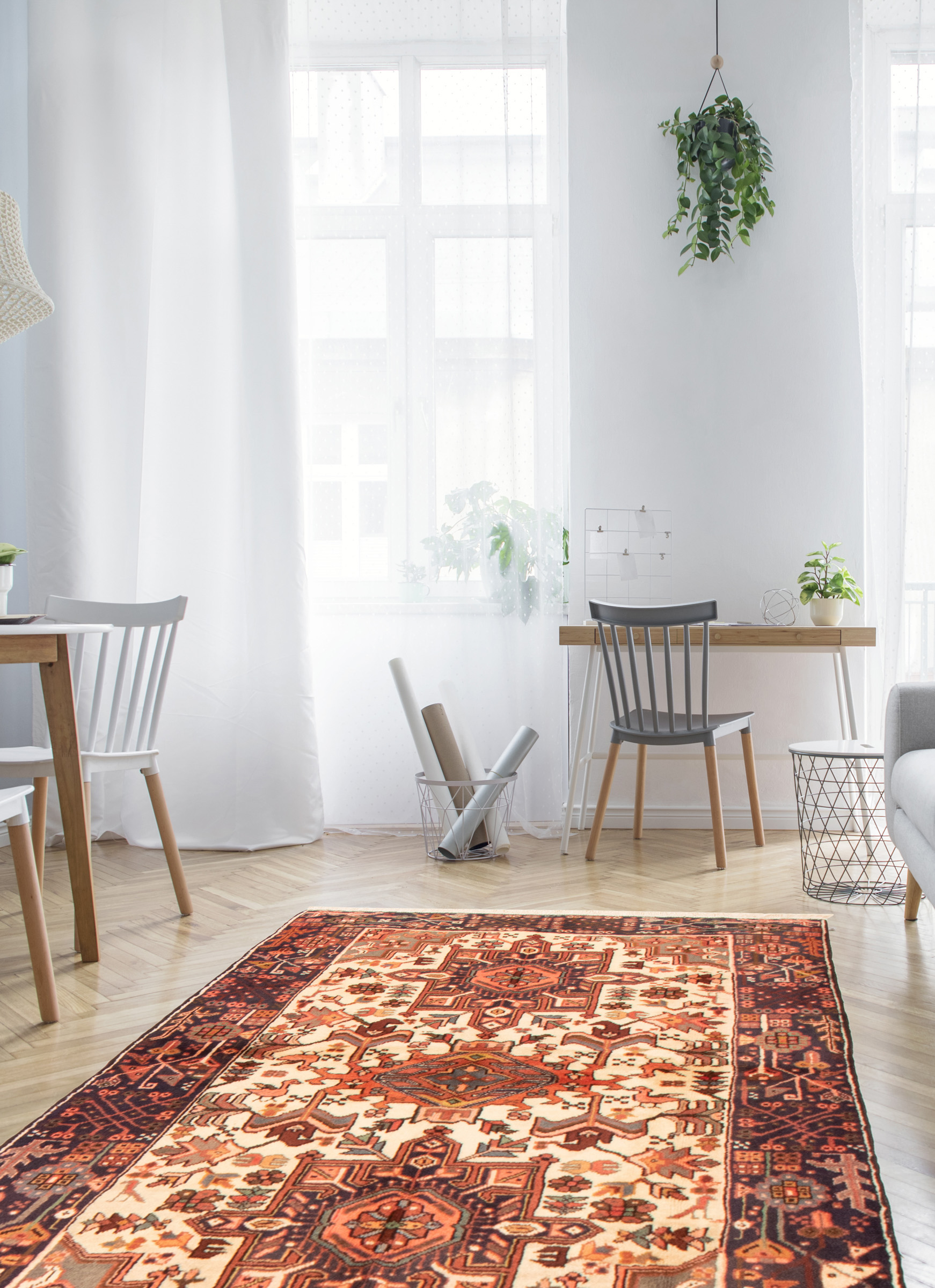 Persian Gharajeh 4'11" x 6'4" Hand-knotted Wool Rug 