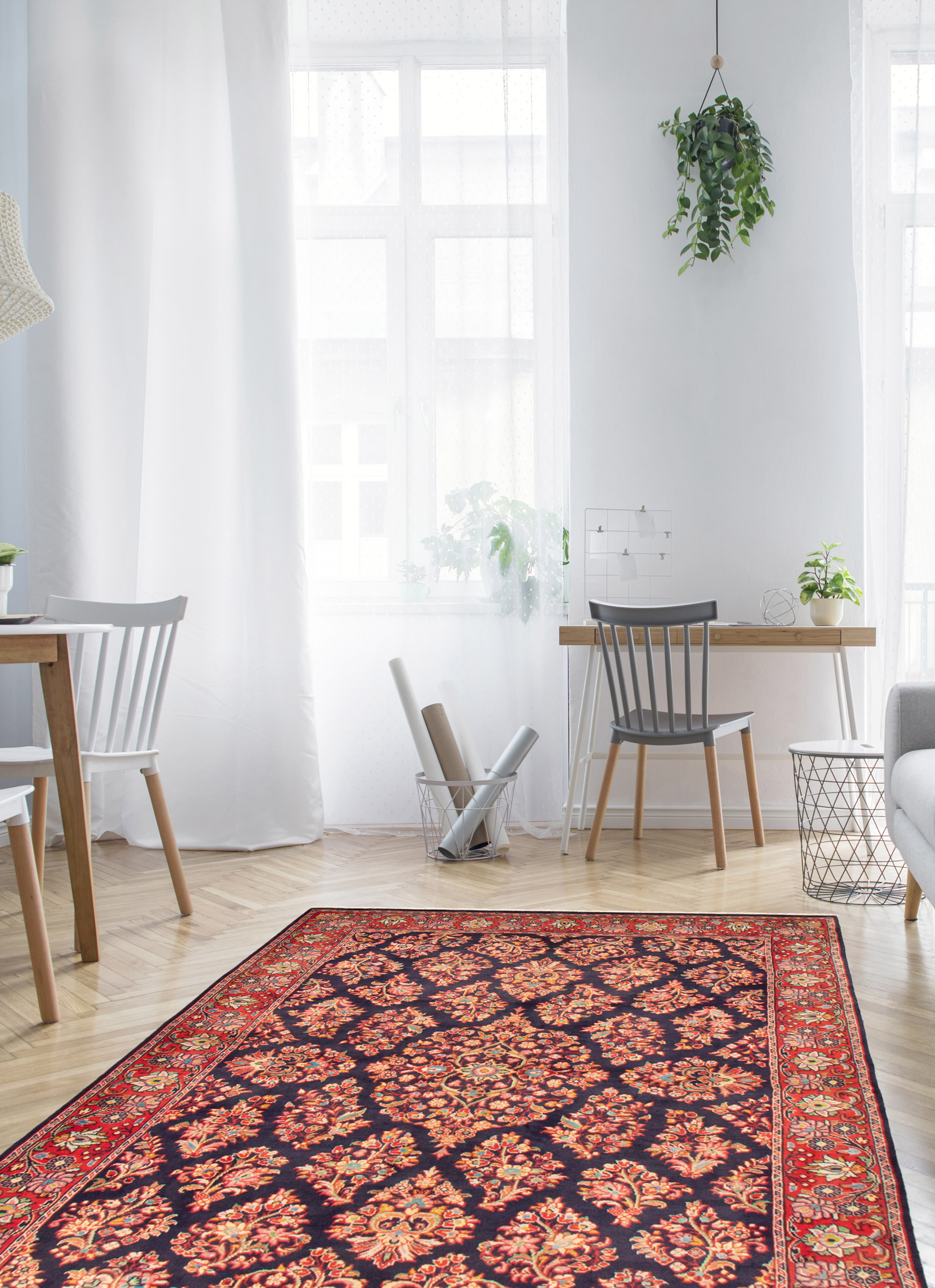 Persian Sarough 5'5" x 8'0" Hand-knotted Wool Rug 