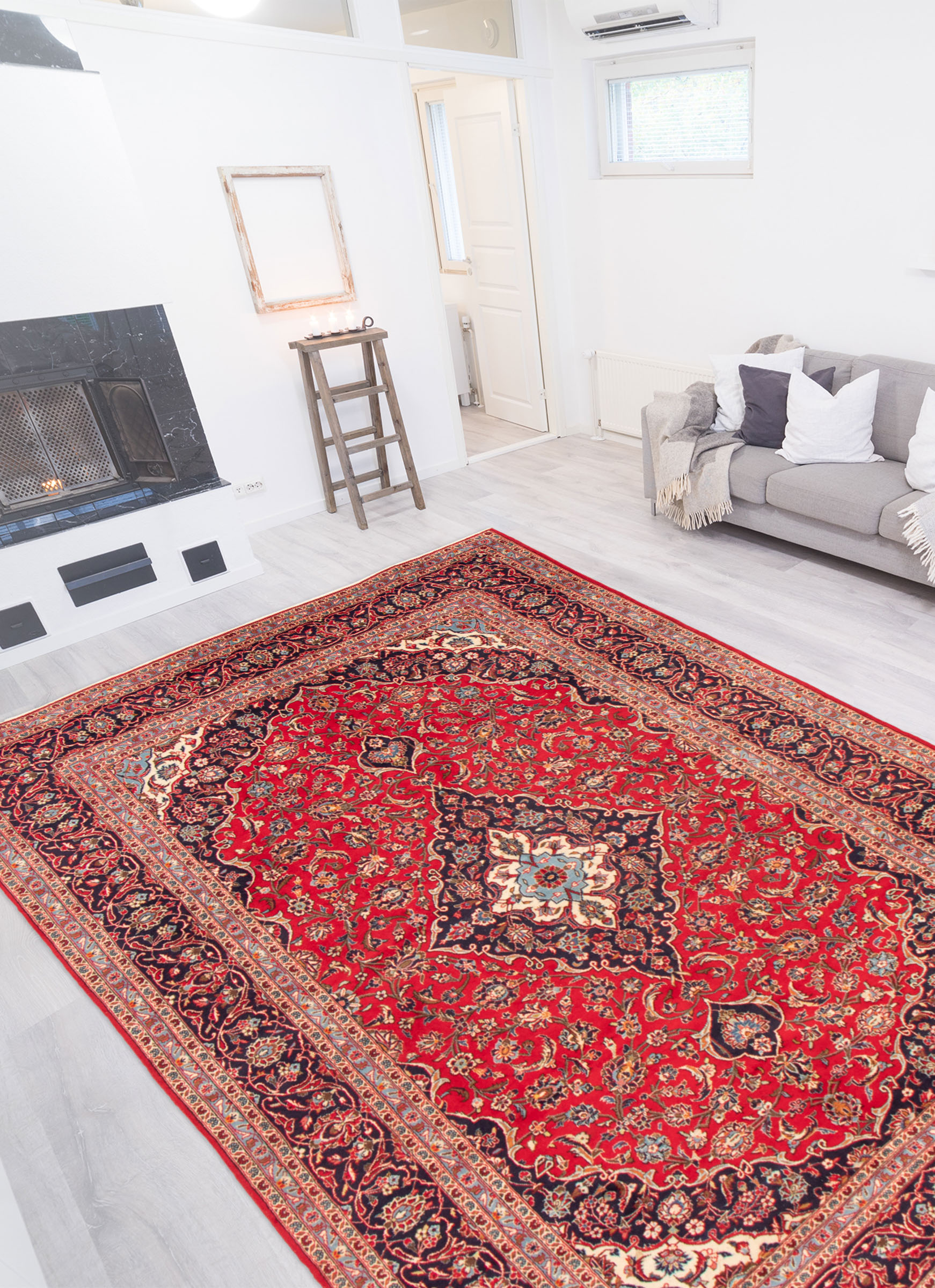Persian Kashan 8'0" x 11'9" Hand-knotted Wool Rug 