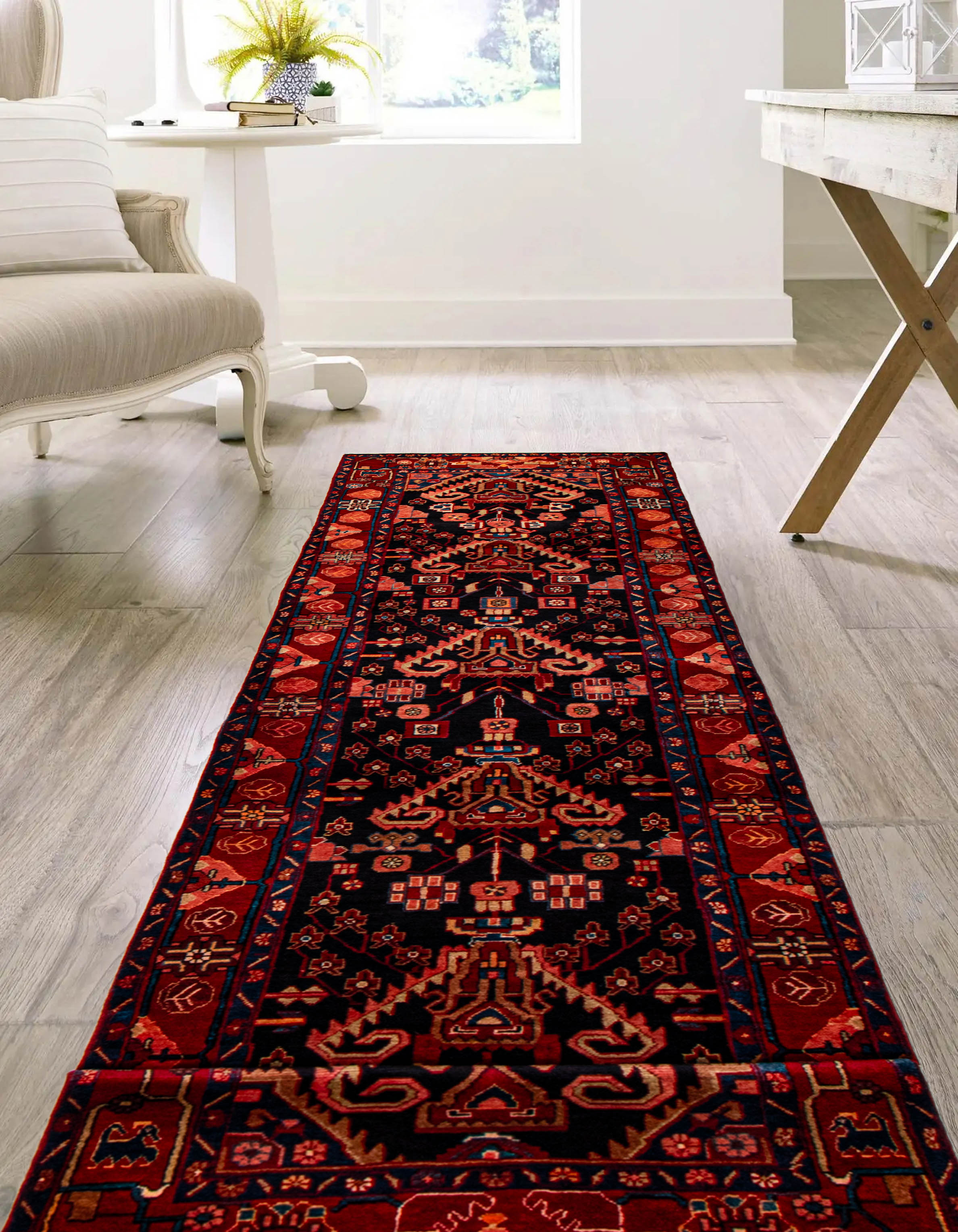 Persian Nahavand 3'8" x 16'5" Hand-knotted Wool Rug 