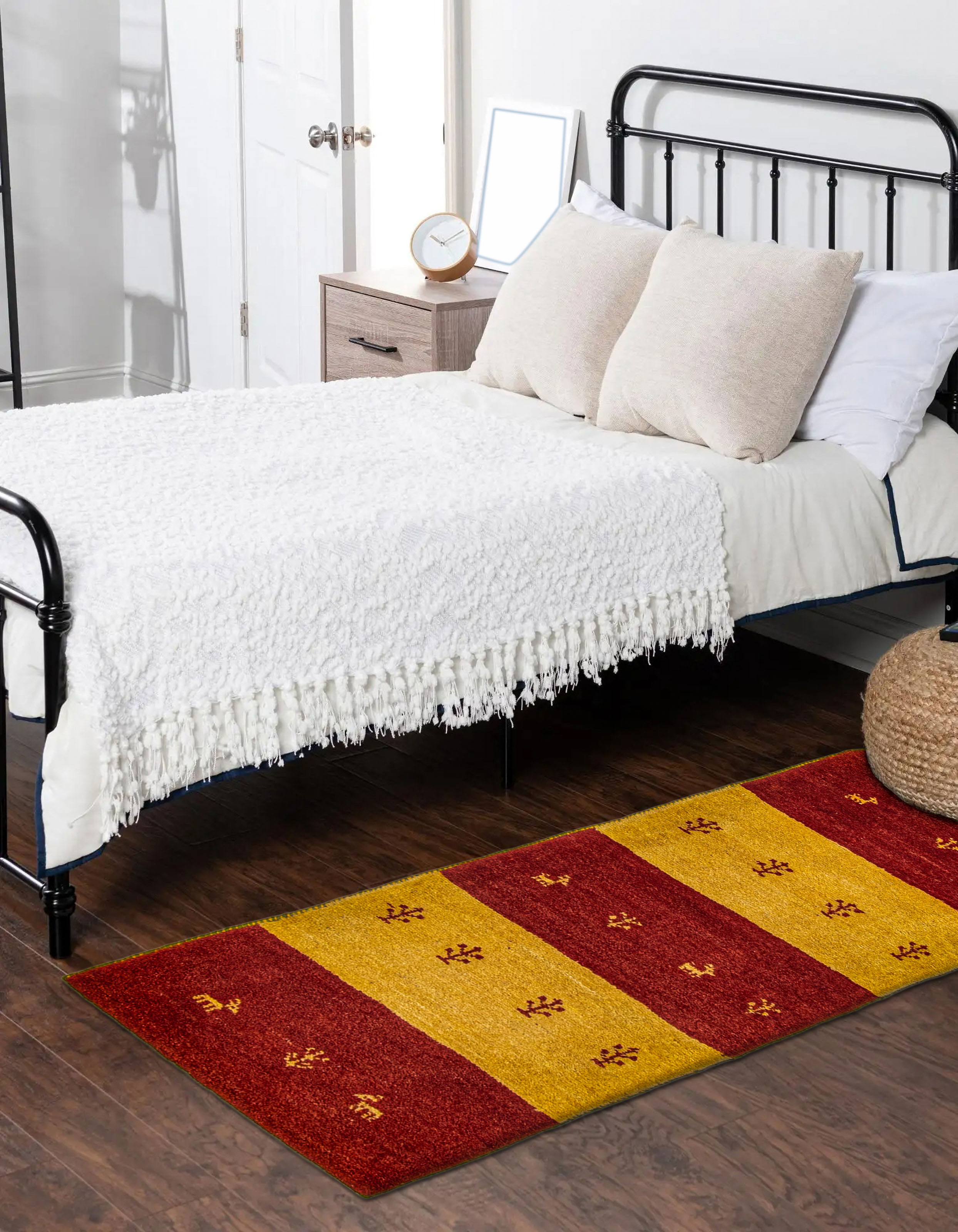 Persian Kashkuli Gabbeh 1'10" x 4'11" Hand-knotted Wool Runner Rug 