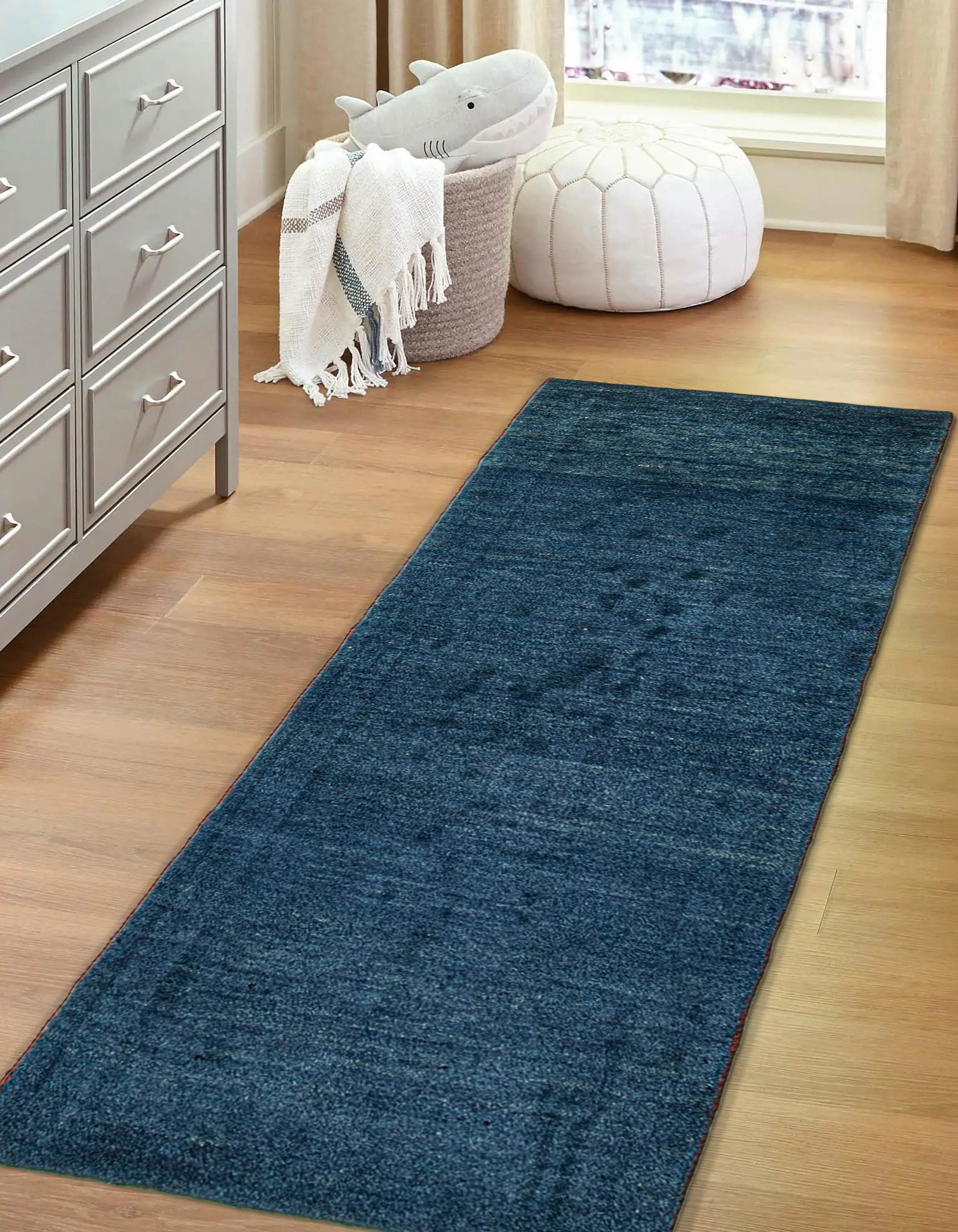 Persian Kashkuli Gabbeh 1'9" x 4'11" Hand-knotted Wool Runner Rug 
