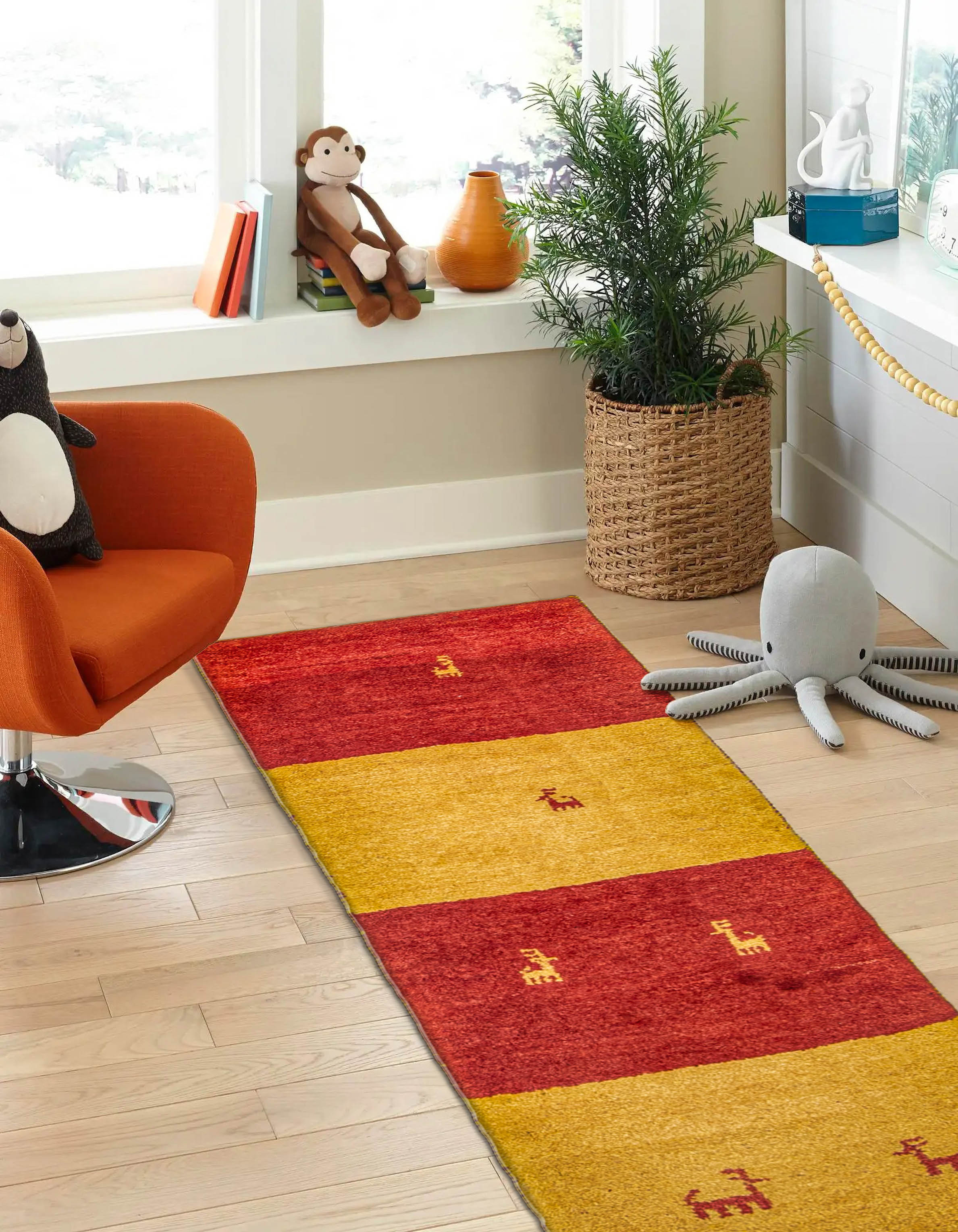 Persian Kashkuli Gabbeh 1'6" x 4'11" Hand-knotted Wool Runner Rug 