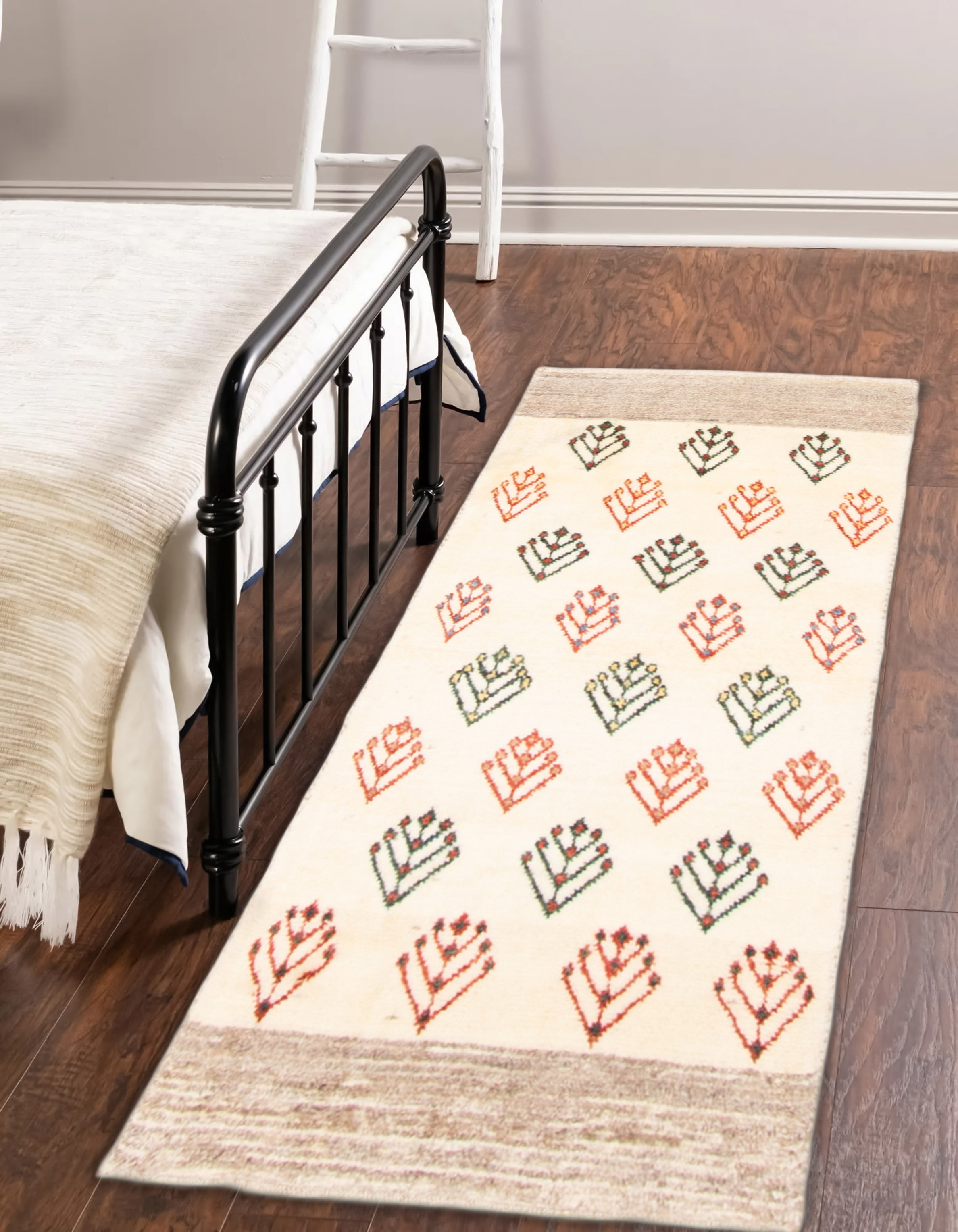 Persian Kashkuli Gabbeh 1'8" x 3'7" Hand-knotted Wool Rug 