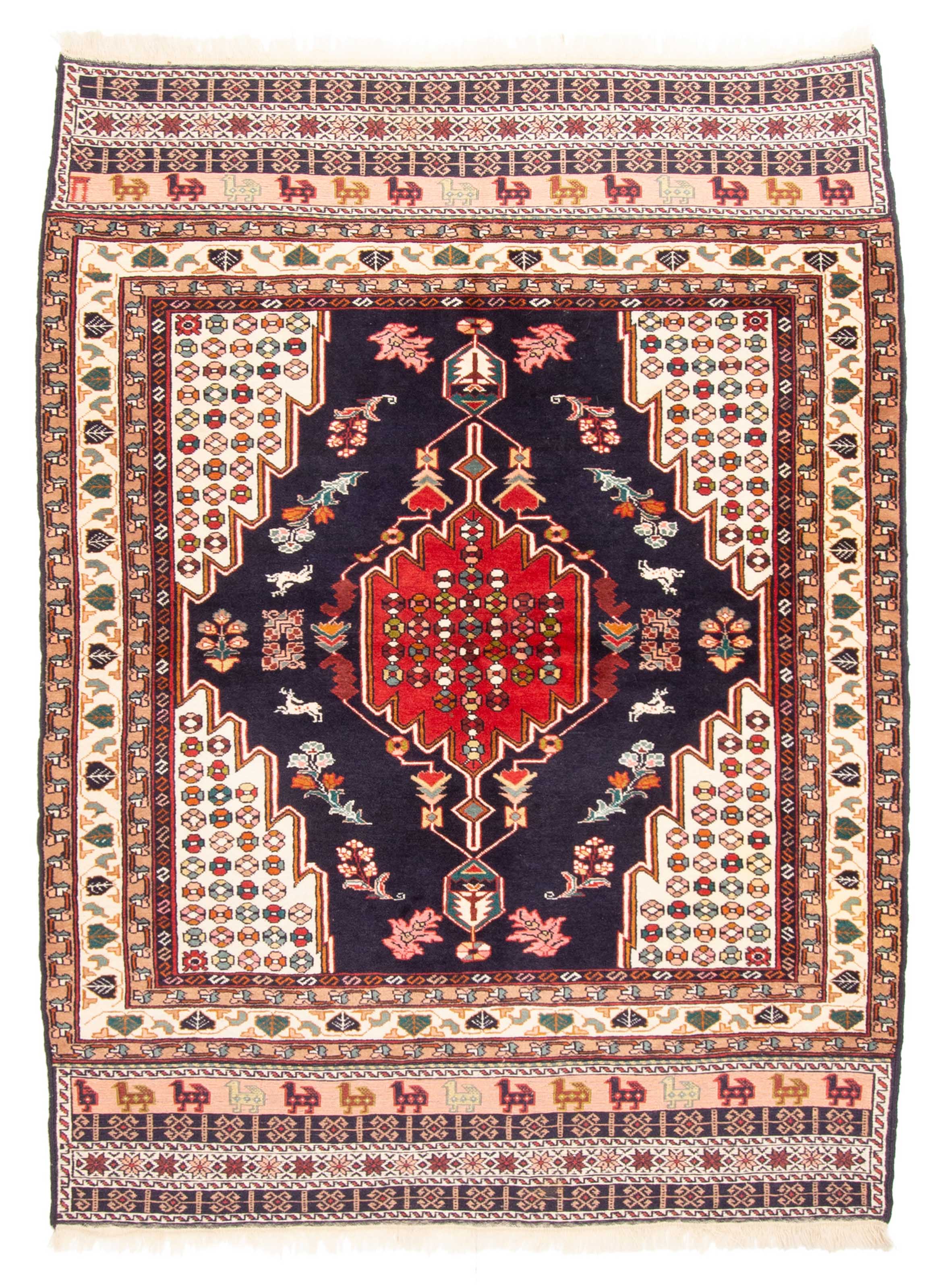 Tapis guchan 4'4" x 5'11" en laine