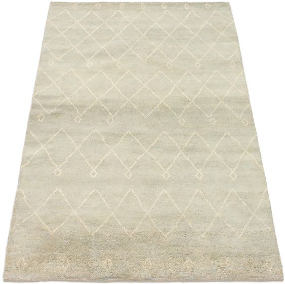 Indian Tangier 5'2" x 8'0" Hand-knotted Wool Rug 
