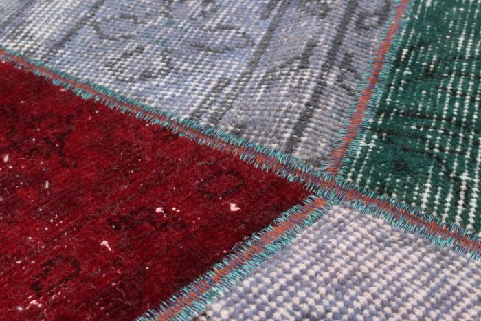 Tapis vif et coloré patchwork 5'6" x 7'10" en laine