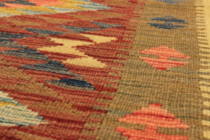 Turkish Sivas 4'11" x 8'2" Flat-Weave Wool Kilim 