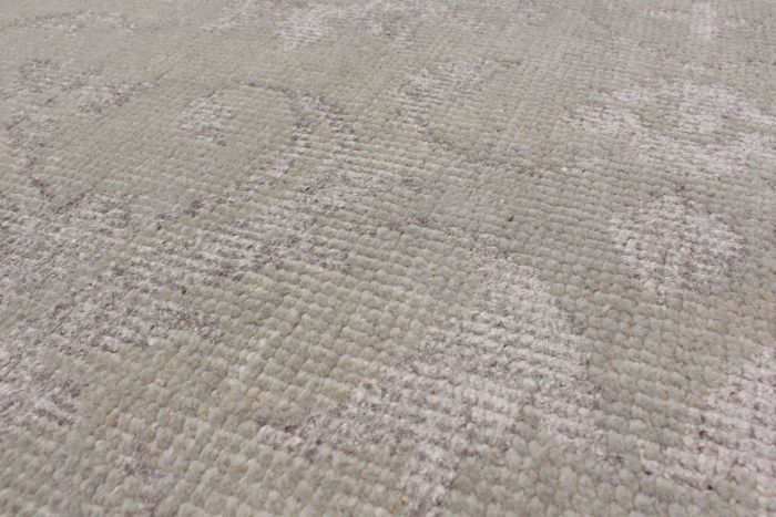 Indian La Seda 4'11" x 7'9" Hand-knotted Silk, Wool Rug 