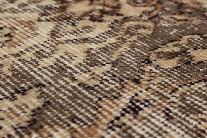 Turkish Antalya Vintage 5'5" x 8'2" Hand-knotted Wool Rug 