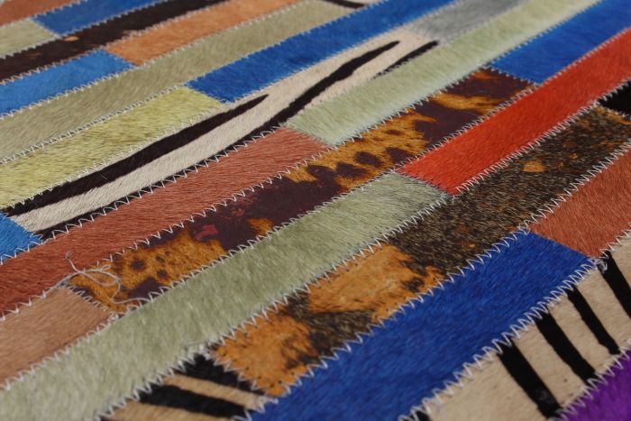 Argentina Cowhide Patchwork 5'0" x 8'0" Handmade Leather Rug 