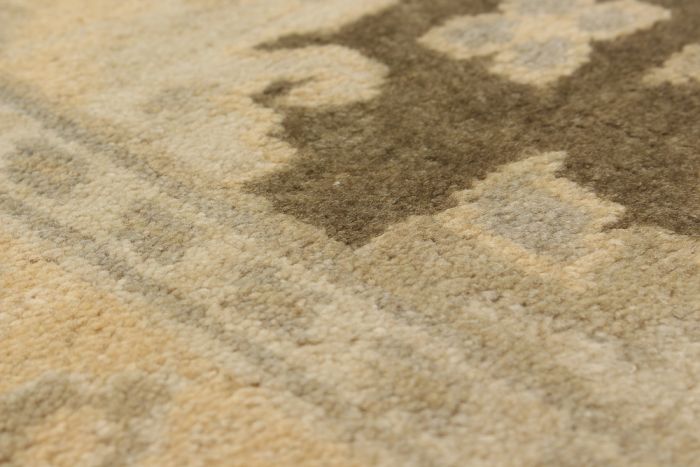 Indian Royal Oushak 6'1" x 8'10" Hand-knotted Wool Rug 