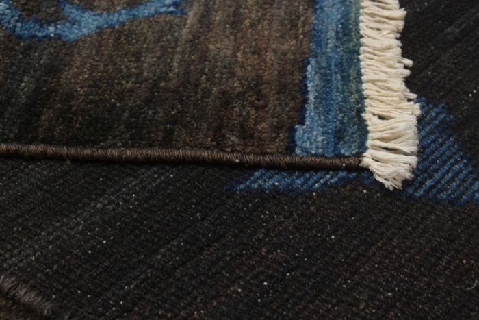 Indian Shalimar 5'9" x 8'10" Hand-knotted Wool Rug 