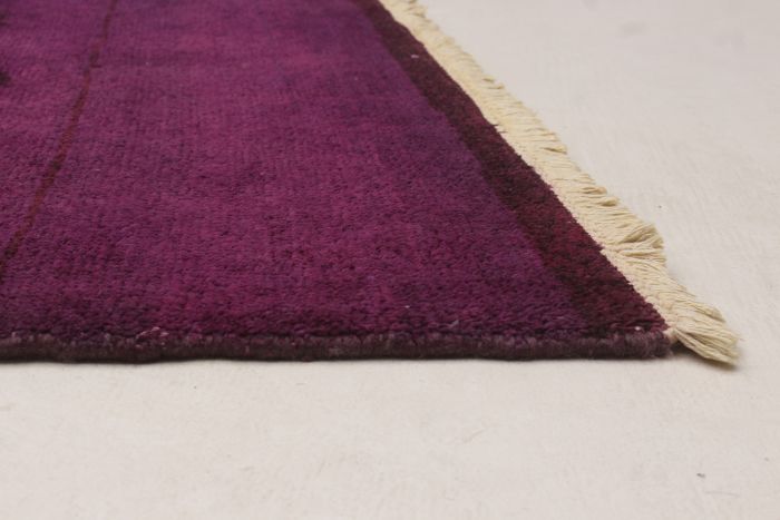 Indian Vibrance 9'9" x 13'3" Hand-knotted Wool Rug 