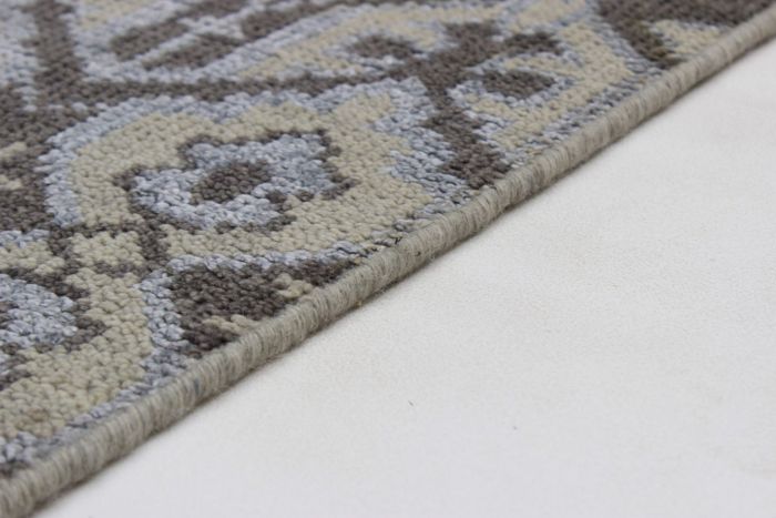 Indian La Seda 5'2" x 7'9" Hand-knotted Wool & Silk Rug 