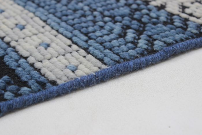 Indian Eternity 5'5" x 7'8" Hand-knotted Wool Rug 