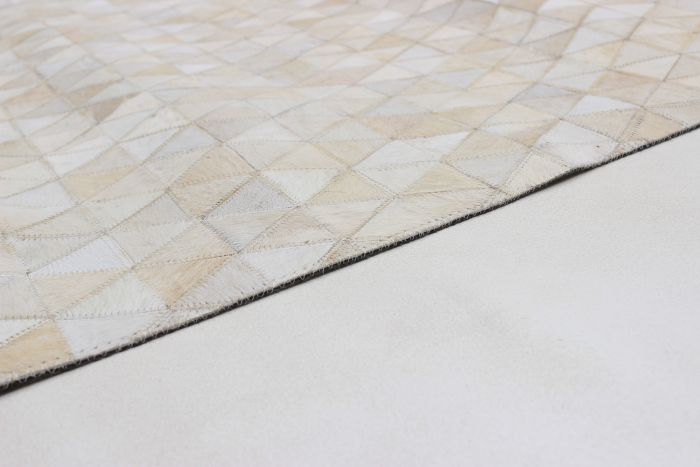Argentina Cowhide Patchwork 5'0" x 8'0" Handmade Leather Rug 