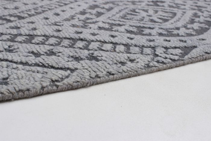 Indian Eternity 5'0" x 7'10" Hand-knotted Wool Rug 