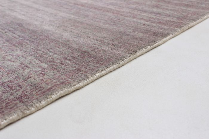 Indian Elixir 4'10" x 6'7" Hand-knotted Bamboo Silk Rug 