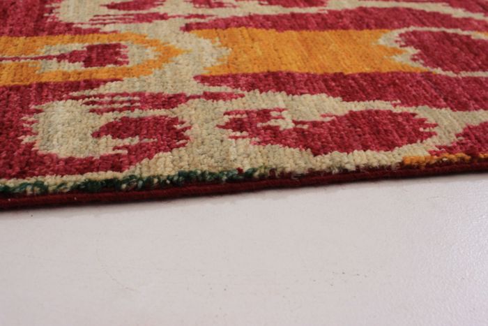 Indian Shalimar 4'5" x 6'11" Hand-knotted Wool Rug 