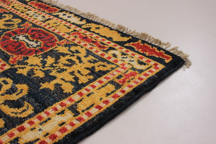 Indian Shalimar 4'2" x 6'0" Hand-knotted Wool Rug 