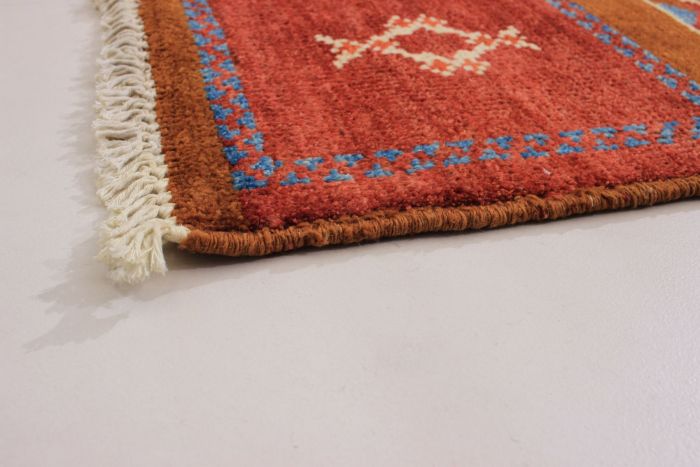 Indian Shalimar 4'3" x 6'0" Hand-knotted Wool Rug 