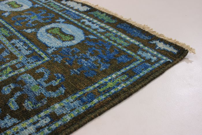 Indian Shalimar 4'2" x 6'0" Hand-knotted Wool Rug 