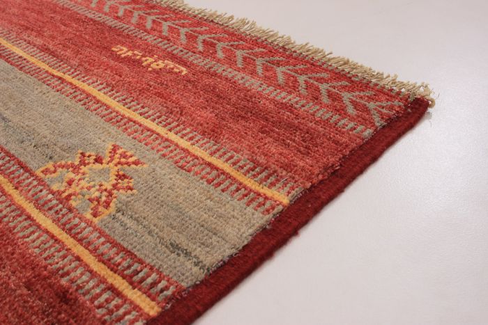 Indian Shalimar 4'1" x 5'9" Hand-knotted Wool Rug 