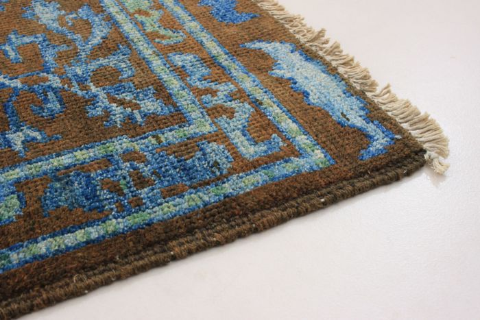 Indian Shalimar 6'2" x 8'8" Hand-knotted Wool Rug 