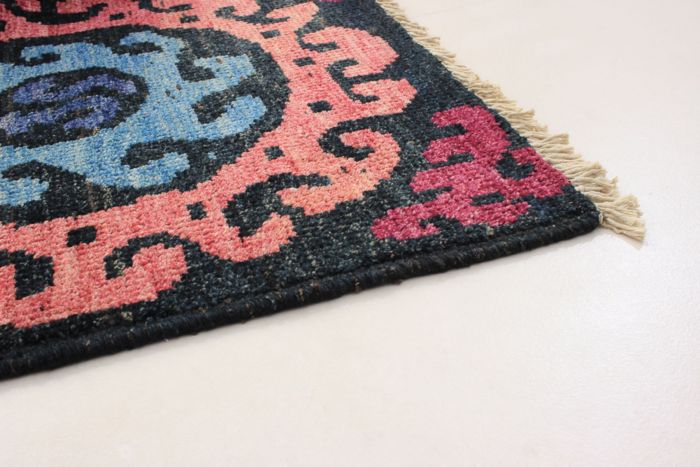 Indian Shalimar 6'2" x 9'0" Hand-knotted Wool Rug 