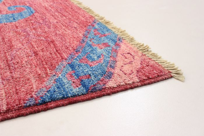 Indian Shalimar 6'5" x 9'1" Hand-knotted Wool Rug 