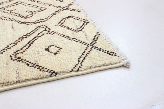 Indian Shalimar 6'0" x 8'10" Hand-knotted Wool Rug 