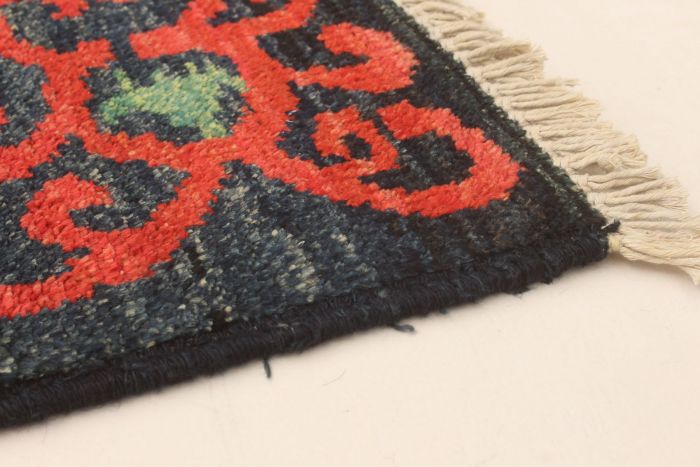 Indian Shalimar 4'10" x 5'2" Hand-knotted Wool Rug 