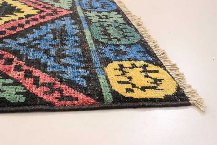 Indian Shalimar 6'0" x 8'10" Hand-knotted Wool Rug 