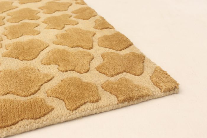 Nepal Opulence 5'7" x 7'10" Hand-knotted Wool Rug 
