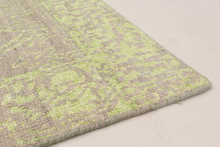 Indian La Seda 4'5" x 6'5" Hand-knotted Wool & Silk Rug 
