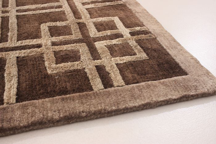 Nepal Opulence 5'7" x 8'6" Hand-knotted Silk, Wool Rug 