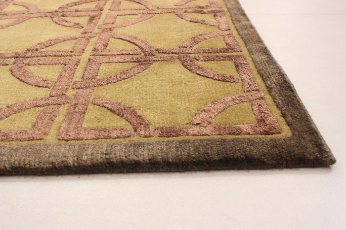 Nepal Opulence 3'5" x 5'6" Hand-knotted Silk, Wool Rug 