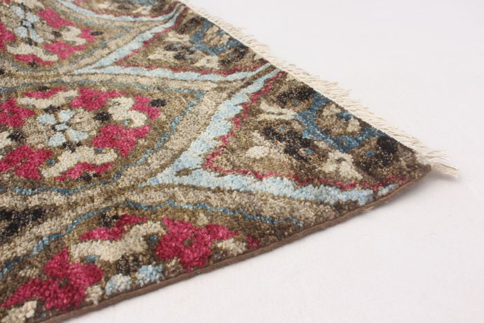 Indian Shalimar 6'0" x 9'0" Hand-knotted Wool Rug 