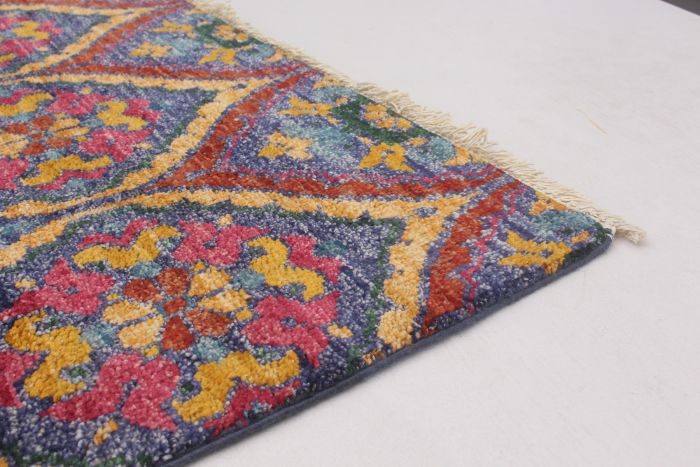 Indian Shalimar 6'0" x 12'4" Hand-knotted Wool Rug 