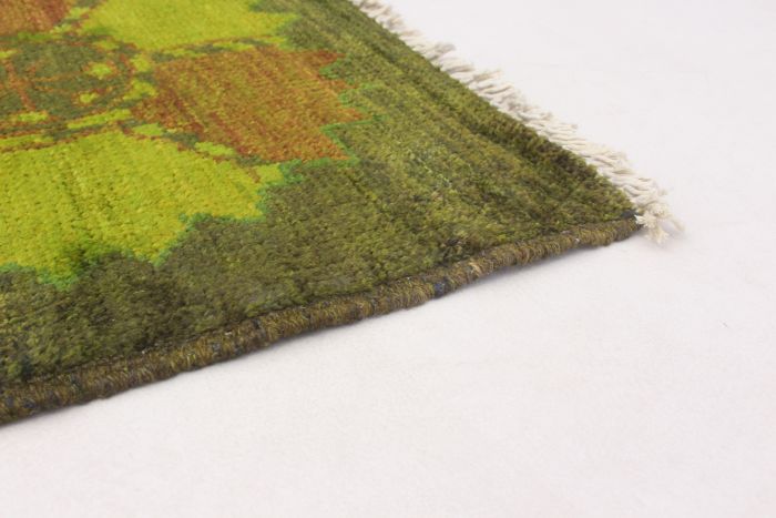 Indian Vibrance 6'2" x 6'6" Hand-knotted Wool Rug 