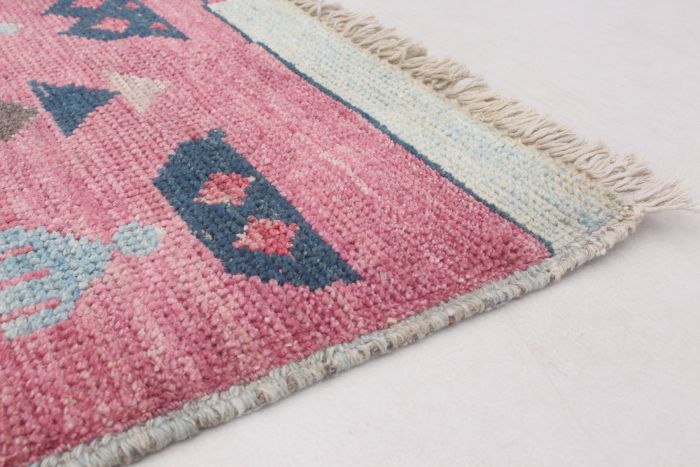 Indian Shalimar 6'3" x 8'10" Hand-knotted Wool Rug 