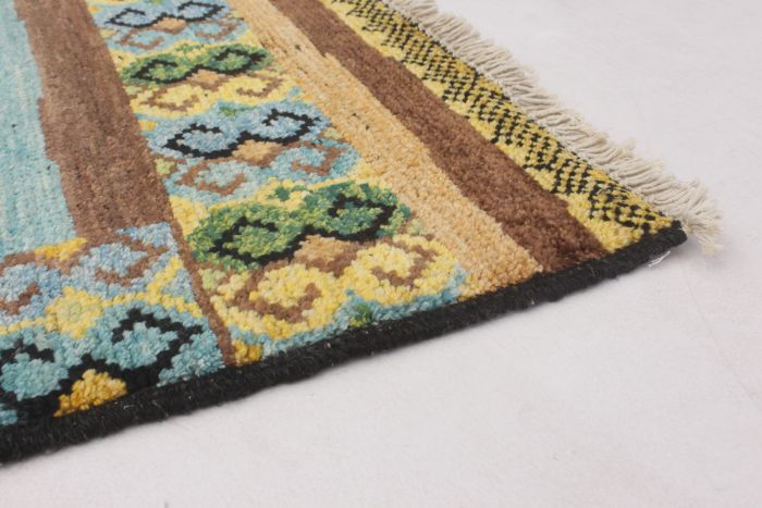 Indian Shalimar 6'5" x 9'2" Hand-knotted Wool Rug 