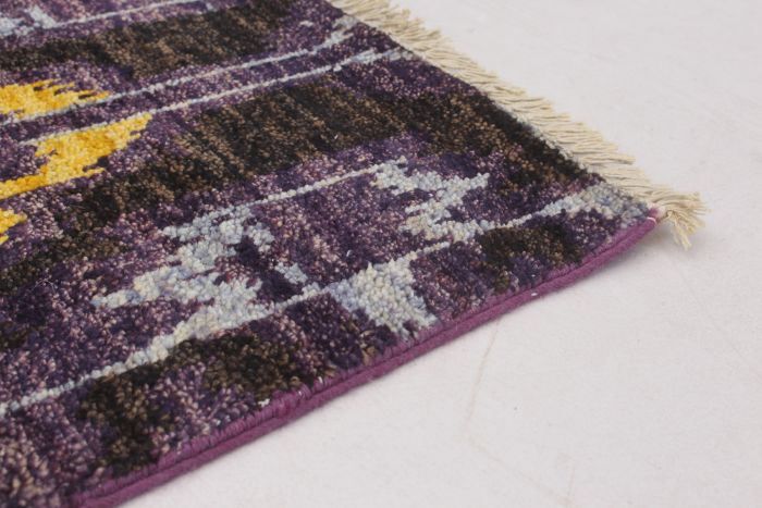 Indian Shalimar 6'0" x 9'1" Hand-knotted Wool Rug 