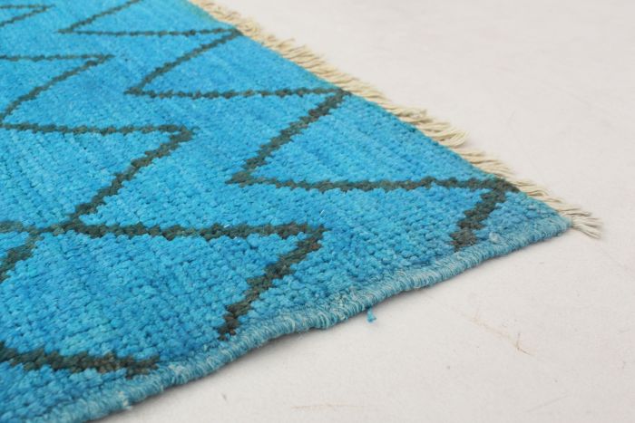 Indian Vibrance 6'4" x 9'0" Hand-knotted Wool Rug 