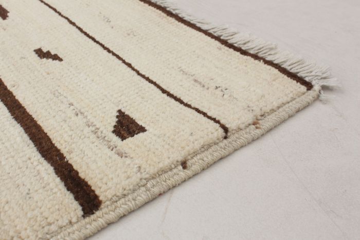 Indian Tangier 6'2" x 9'0" Hand-knotted Wool Rug 